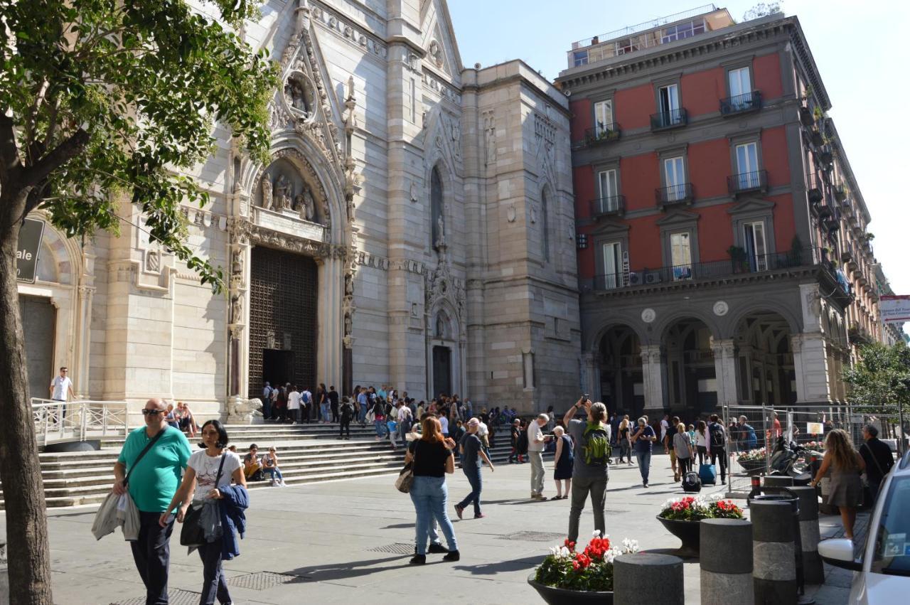 Bed and Breakfast Duomo View Neapel Exterior foto