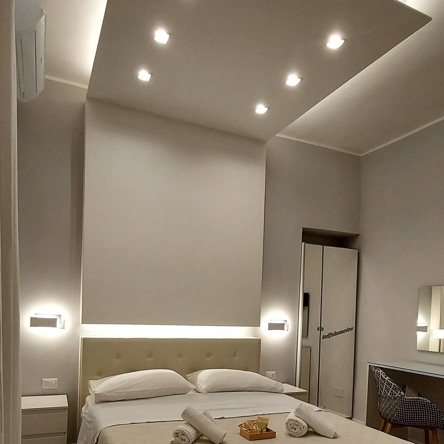Bed and Breakfast Duomo View Neapel Zimmer foto
